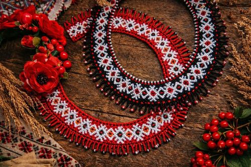 Силянки «Берегиня», чорна та червона